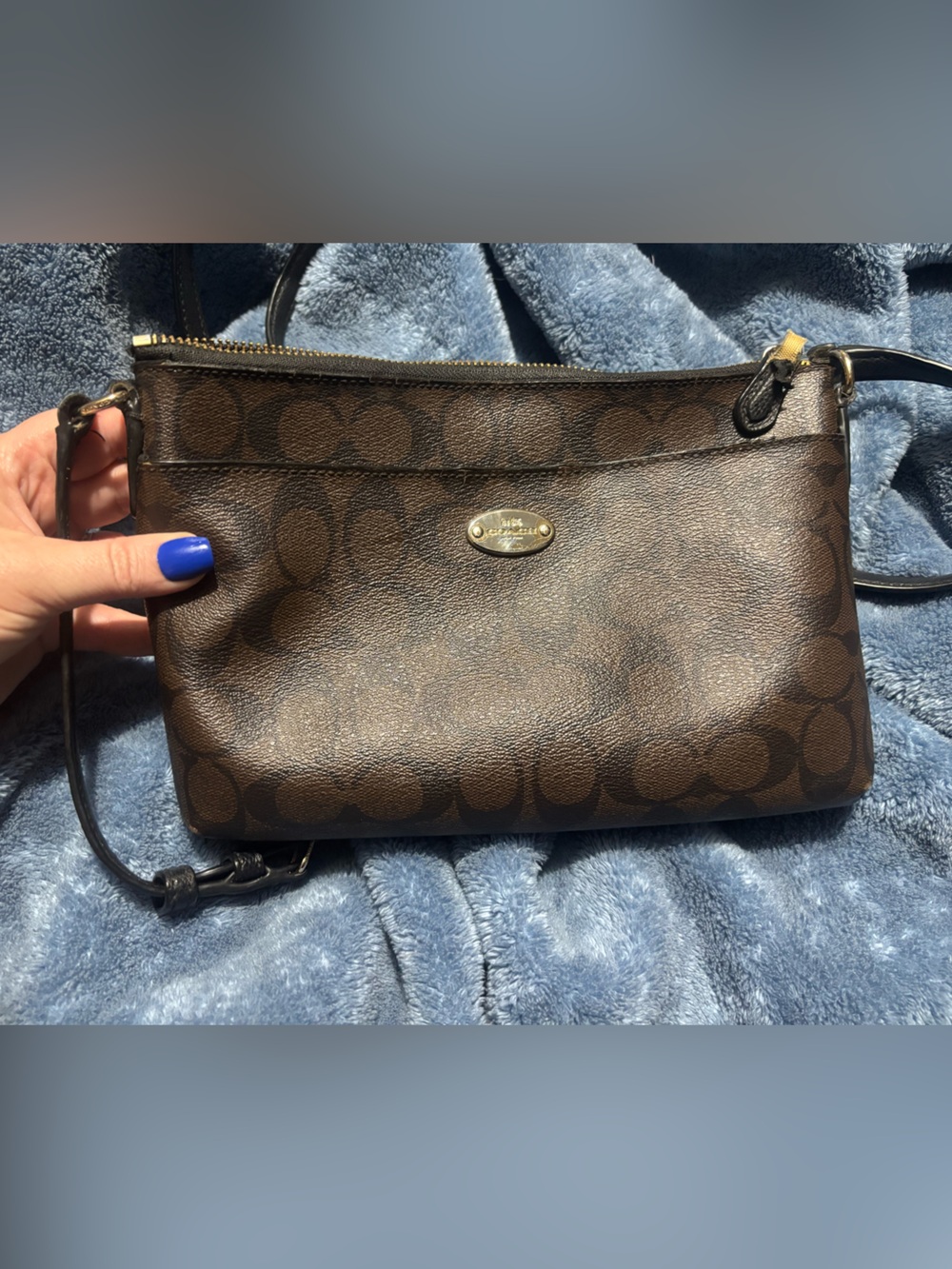 Coach signature brown crossbody